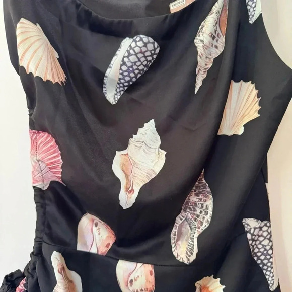 NWT Show Me Your MuMu Kenz Mini Dress Seashell Mini Black Satin Medium - Picture 8 of 17